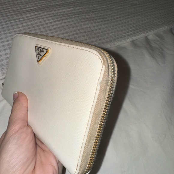 Prada wallet - Picture 2 of 8